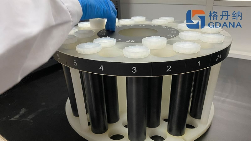 消解罐放入轉(zhuǎn)盤 消解罐放入轉(zhuǎn)盤