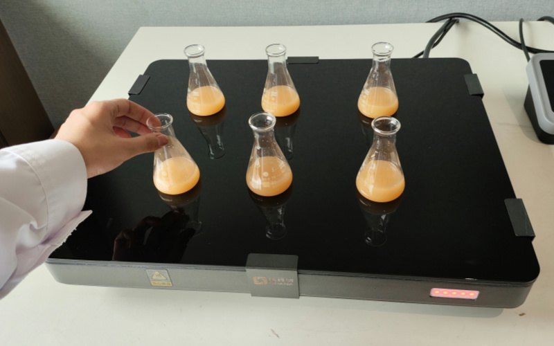 格丹納陶瓷電熱板：革新傳統(tǒng)，提高實驗效率